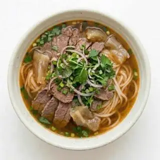Hình ảnh Bún bò nạm gân