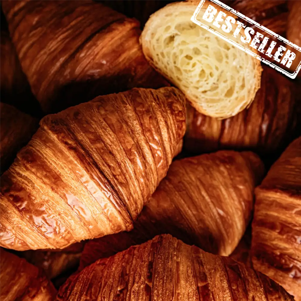 BÁNH PLAIN CROISSANT (BANU00015) - 40.000 ₫ tại The Vagabond Pâtisserie & Café - Trần Cao Vân