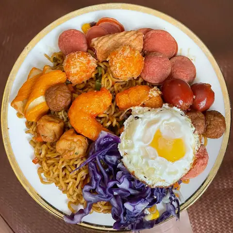 Hình ảnh QUHA - Mì Trộn Indomie, Ăn Vặt & Đồ Khô - Hào Nam