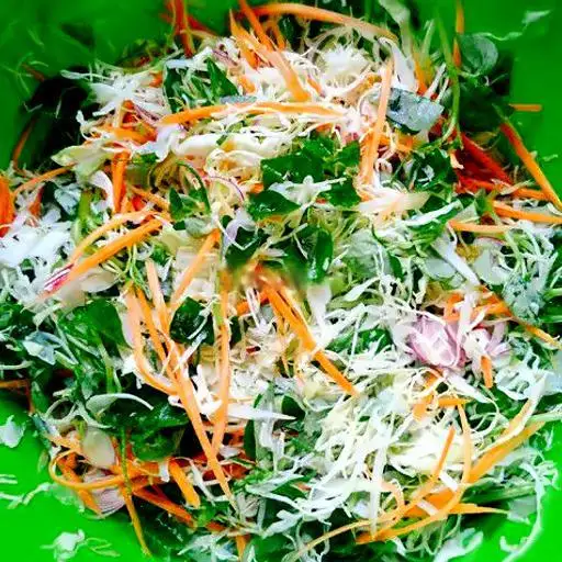 Phần rau gỏi không thịt - 22.000 ₫ tại Sơn Nga - Miến & Phở Gà - Nguyễn Trọng Tuyển