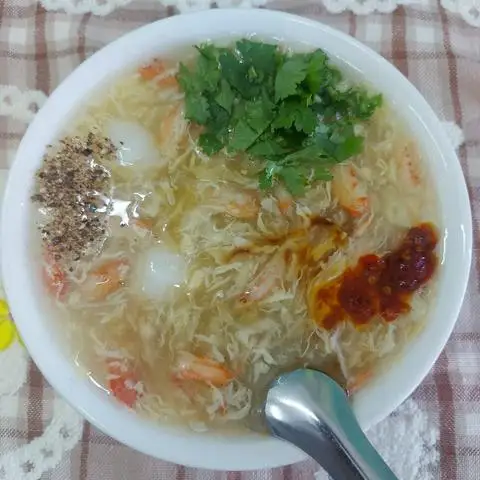 Súp Cua Yến Nhi - Cách Mạng Tháng 8 - Ăn vặt gần bạn