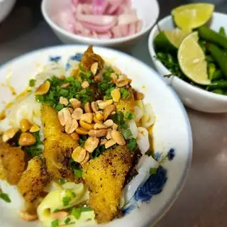 Mỳ Quảng cá lóc - 59.000 ₫ tại Rất Quảng Quán 4 - Mỳ Quảng - Phạm Văn Đồng