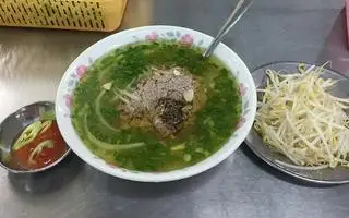 Phở bò đặc biệt - 80.000 ₫ tại Phở Hữu - Cửu Long
