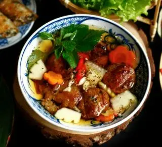 Hình ảnh Bún chả đặc biệt