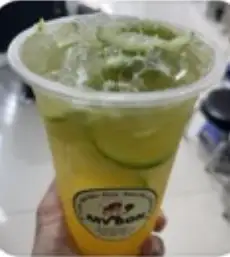 Trà chanh giã tay Quảng Đông - 28.000 ₫ tại Mì Trộn & Milk Tea My Bon - Bùi Đình Túy