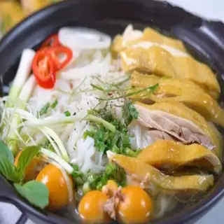 Hình ảnh Phở đùi chặt đặc biệt