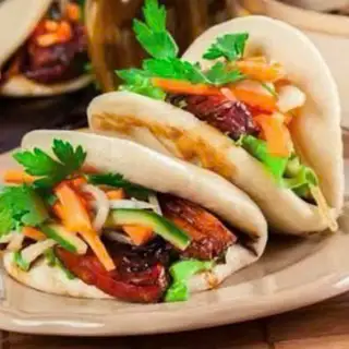 Hình ảnh Bánh bao gà giòn phô mai