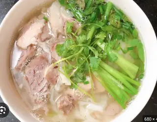 Phở gầu - 47.000 ₫ tại Phở SaLiêm - Đường 25A