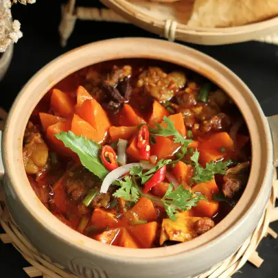 Kim Quán - Bò Kho, Bánh Mì Chảo & Bánh Mì Xíu Mại - Cư Xá Phú Lâm D - Bún/Phở/Mỳ/Cháo gần bạn