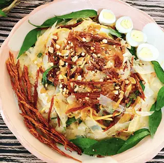 Hình ảnh Bánh tráng trộn Cô Tư