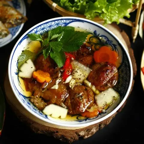 Dũng Hà - Bún Chả Hà Nội - Phú Thuận - Món truyền thống/Đặc sản gần bạn