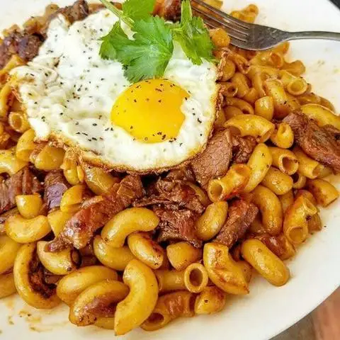 Hình ảnh Cơm, Nui Bò Xào Ngập Trứng Q7 - Nguyễn Lương Bằng