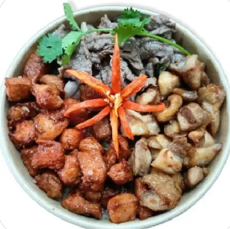 Hình ảnh Cơm Thố Tiến Phát - Nguyễn Trung Ngạn