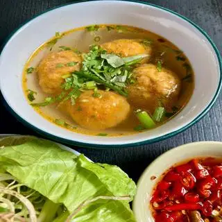 Chén chả thêm - 25.000 ₫ tại Bún Bò Gốc Huế Hương Giang - Cư Xá Nam Hải