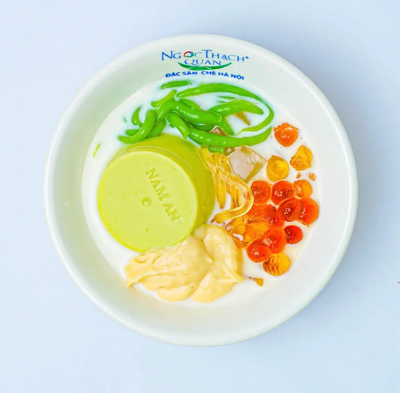 Chè bơ sầu - 53.000 ₫ tại Ngọc Thạch Quán - Trần Hưng Đạo
