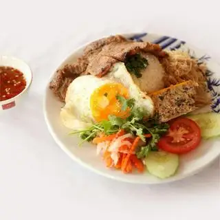 Cơm tấm sườn bì ốpla - 54.000 ₫ tại Cơm Tấm 128 - Lý Thường Kiệt