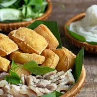 Hình ảnh Bún đậu thịt luộc