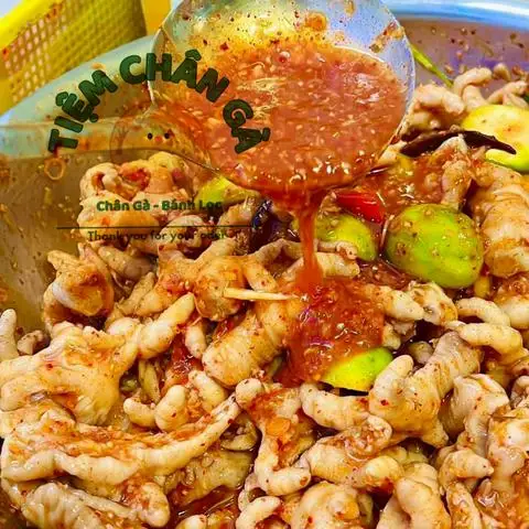 Tiệm Chân Gà - Chân Gà Sốt Thái & Bánh Lọc - Nguyễn Trọng Tuyển - Ăn vặt gần bạn