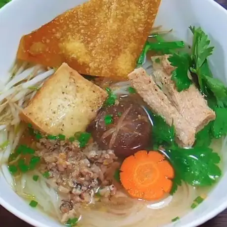 Hủ tiếu chay - 30.000 ₫ tại Cơm Chay Tịnh Tâm - Nguyễn Oanh
