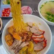 Hủ tiếu mì hoành thánh - Thập cẩm - 80.000 ₫ tại Hủ Tíu Mì Hoằng Ký - Đường Số 10