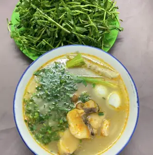 BÁNH CANH THỊT CÁ + TRỨNG CÚT  - 60.000 ₫ tại Bánh Canh Cá Lóc Nam Nam - Hương Vị Miền Trung - Phan Huy Ích