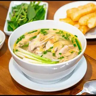 Phở gà ta - 87.500 ₫ tại Món Bắc - Bếp Hà Nội Nhỏ - Bún Thang, Mì Vằn Thắn & Phở Gà - Trịnh Văn Cấn