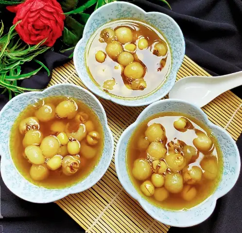 Chè sen thốt nốt - 44.000 ₫ tại Chè 75 - Trần Huy Liệu