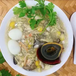 Hình ảnh Súp Cua & Há Cảo Vy - Quang Trung