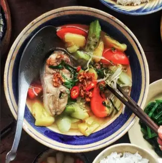 Cơm Trưa Văn Phòng Hồng Phát - Cơm & Bánh Mì - Trương Văn Bang - Cơm/Cơm tấm gần bạn