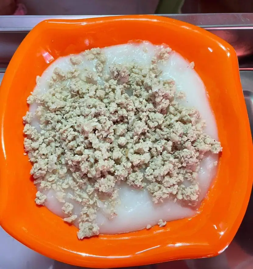 Cháo thịt - 40.000 ₫ tại Cháo Sườn A Chén - Nguyễn Đình Chính