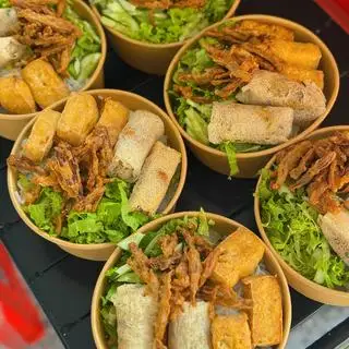 Bún xào chay - 40.000 ₫ tại Quán Đồ Chay Cô Tình - Phạm Văn Bạch