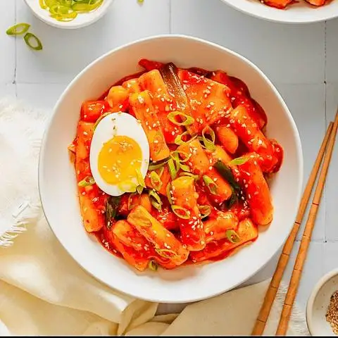 Tokbokki Bánh Gạo Cay & Gà Viên Sốt Cay Alay - Bùi Đình Túy - Ăn vặt gần bạn