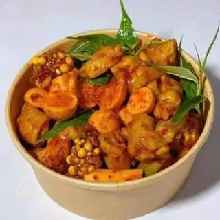 Hình ảnh Trứng non béo mụp sốt Thái phần lớn