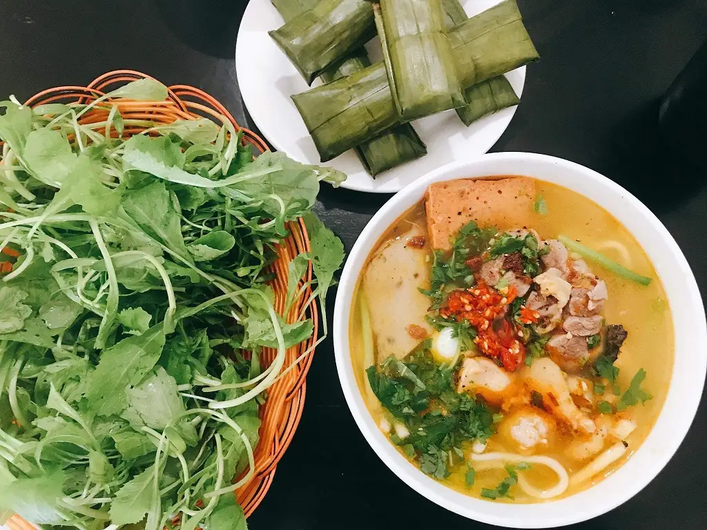 Bánh canh cá lóc tô thập cẩm - 85.000 ₫ tại Bánh Canh Cá Lóc Thảo - Tân Mỹ