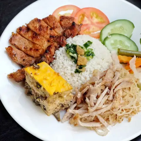 Cơm Tấm Long Xuyên 888 - Cống Quỳnh - Cơm/Cơm tấm gần bạn
