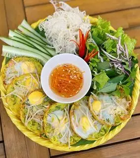 Bánh xèo trứng cút thịt - 20.000 ₫ tại Cô Hai Tân Bình - Bánh Xèo - Lạc Long Quân