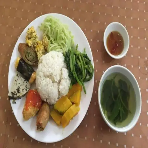 Quán Chay 577 - Huỳnh Tấn Phát - Món chay gần bạn