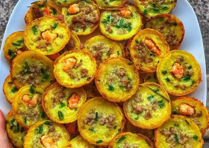 Bánh Khọt Tôm Thịt - 79.000 ₫ tại Bánh Xèo & Bánh Khọt Miền Tây Cô Út