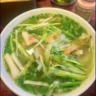 Hình ảnh Phở gà lưng
