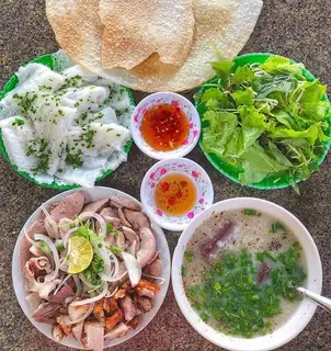 Bánh hỏi lòng heo - kèm cháo - 45.000 ₫ tại Cháo Lòng & Bánh Hỏi Heo Quay - Đường Số 6