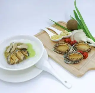 Cháo bào ngư thượng hạng - 40.000 ₫ tại Cháo Dinh Dưỡng Việt Soup - Nguyễn Thị Tần