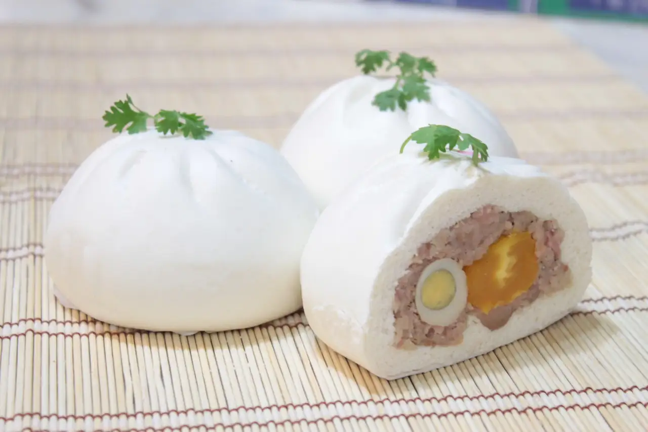 Bánh bao đặc biệt - 35.000 ₫ tại Bánh Mì Hà Nội - Đường Số 3
