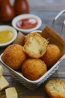 Hình ảnh Cheese ball - 5 viên)