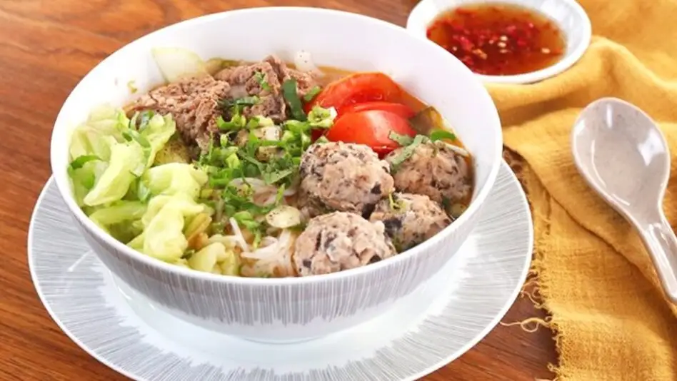 Hình ảnh Bún dọc mùng thịt mọc