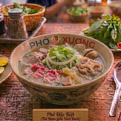 Hình ảnh Phở Bò Xương - Không Bột Ngọt - Tuệ Tĩnh