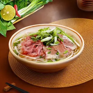 Phở tái - chín - 80.000 ₫ tại Phở Trang - Star Hill - Đường Số 10
