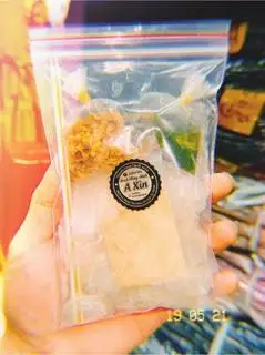 Bánh Tráng Tỏi Phi Mỡ Hành ( 2 trứng cút ) - 20.000 ₫ tại Bánh Tráng Muối A Xìn - Phạm Thế Hiển