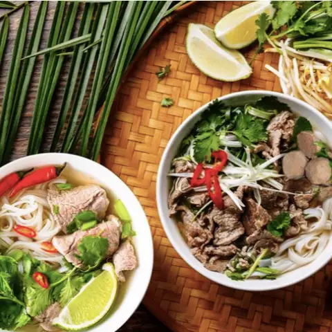Hình ảnh Phở Ông Phát - Ngã Tư Văn Cao - Thụy Khuê