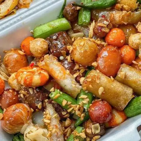 Hình ảnh Bánh Mì Nướng Muối Ớt, Viên Chiên & Mì Trộn - Nguyễn Hữu Thọ