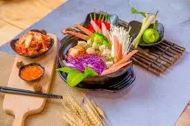 Hình ảnh Mì kim chi xúc xích